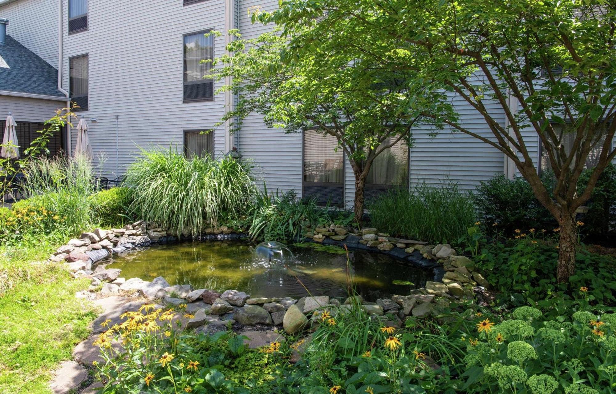 Hampton Inn & Suites Rochester/Victor Exterior photo