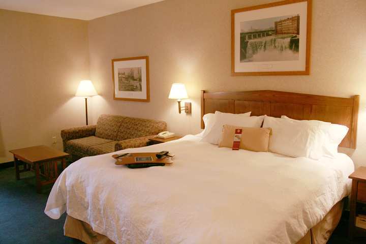 Hampton Inn & Suites Rochester/Victor Room photo